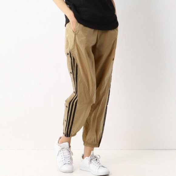 Adidas Originals WATCH US MOVE RISA VER R.Y.V TRACK PANTS - Picture 5 of 10